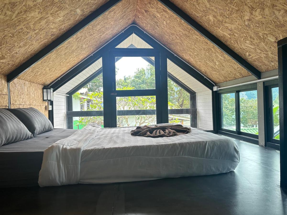 Phi Phi Goodview Bungalow Экстерьер фото